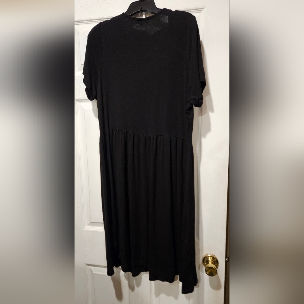 VIBE DRESS - Picture 2 of 2